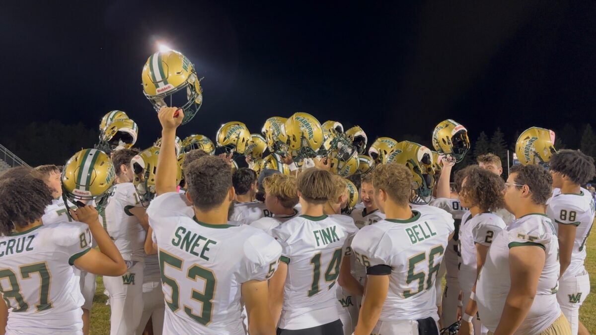 Wyoming Area Moves to 4-0 after Statement Win over Lakeland 38-14 (Video Highlights) pafootballnews.com/pfn/wyoming-ar… <a href="/ChaseRosenkrans/">Chaserosey5</a> <a href="/Dave_Naniewicz7/">David Naniewicz</a> <a href="/Weston_Loomis65/">Weston Loomis</a> <a href="/WASD_Schools/">Wyoming Area School District</a> <a href="/LukeKopetchny1/">Luke Kopetchny</a> <a href="/JackGravine6/">Jack Gravine</a> <a href="/bohn413525/">Brad Bohn</a> <a href="/maxgetzie/">Max Getzie 2026 OL 6’4 290lb</a> <a href="/NickCiampi/">Nick Ciampi</a>