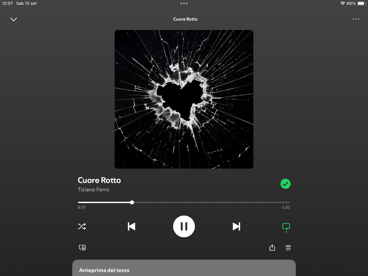 Florina992's tweet photo. Quanti ascolti vuoi fare oggi? Si.
#tizianoferro #cuorerotto https://t.co/MEnRmCtMvy