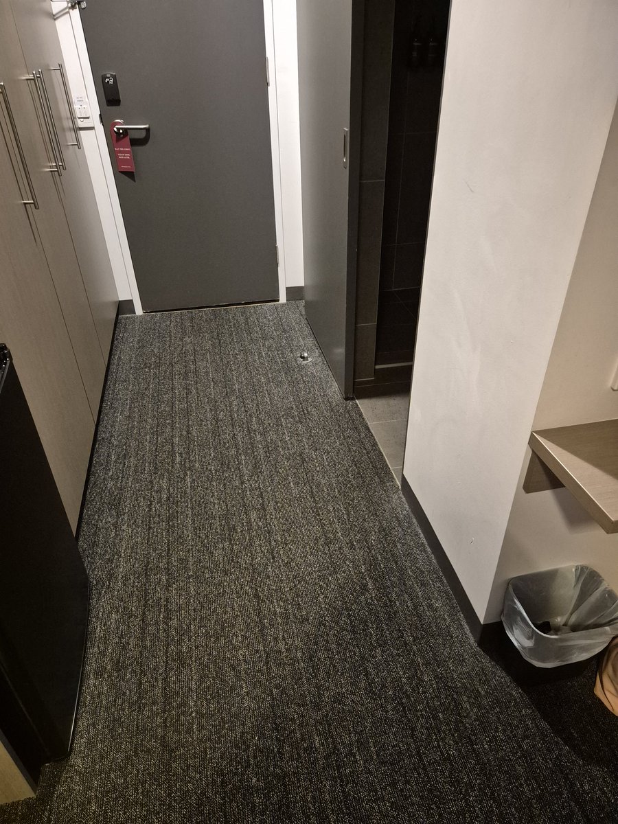 Every year I come to the same hotel for an event, &amp; it is where I was when the #Sanditon renewal announcement was made.
I get assigned the same room, so this is the VERY SPOT where I jumped up&amp;down at 6am when I turned my phone on and saw the news. Always think of it each year 💙
