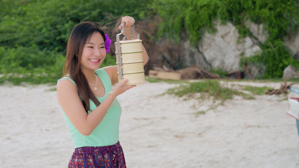 มีใครหิวแล้วบ้างคะ อาหารพร้อมเสิร์ฟ

THE AIR Q14 SHOOTING
#เสน่หาวาโยคิว14
