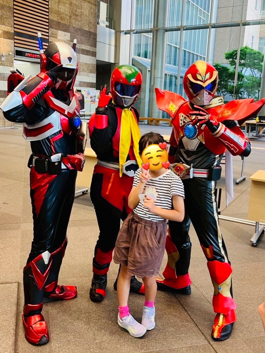 良い大人のみんな！
こんばんは！マジマスターです👋😙

批判で築ける人間関係は脆い

承認と賞賛で築ける人間関係は強い

生きにくさも生きやすさも
自分の言葉と相手への対応が作り出すもの

みなさん楽しい三連休をお過ごしくださいね☺️

#宇都宮市 #栃木県