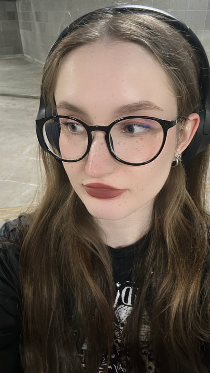 hanaffuuki's tweet image. третий месяц подряд с чангюном🫡

#monbebeselcaday #mbbselcaday #mbbsd #monstax #changkyun #im