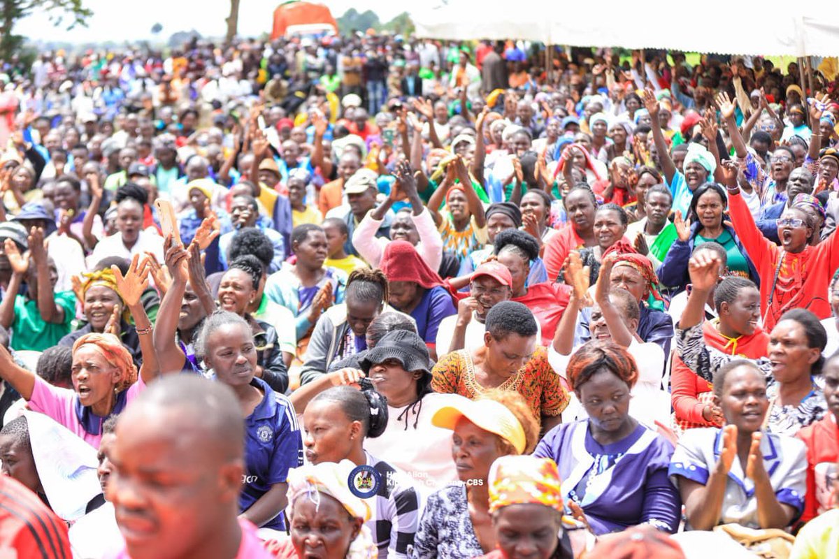 In Kwanza Constituency today, I joined other leaders at Kwanza Girls Secondary School for a Women Empowerment programme. When we uplift our girls and women, we uplift entire communities. Empowered women mean stronger families, better opportunities, and a brighter future for Trans