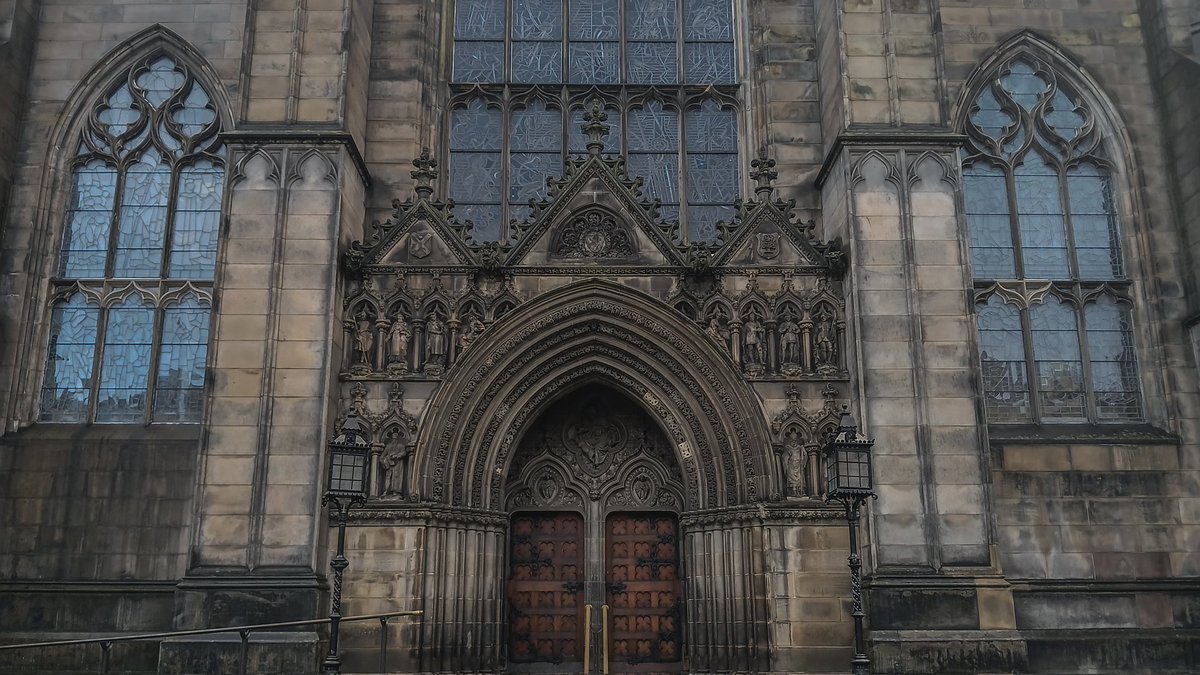 visualsofearth1's tweet photo. Edinburgh, Scotland https://t.co/8qYVfLDoi4
