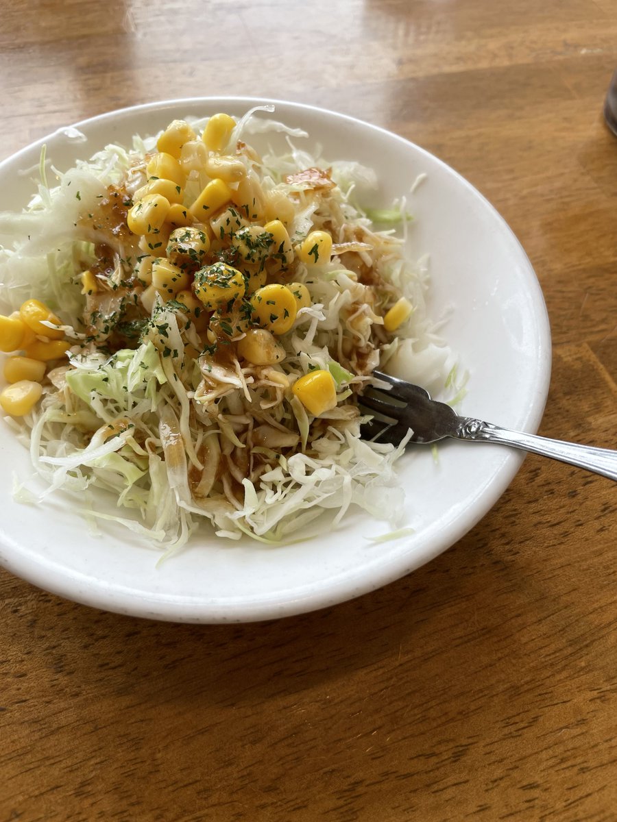 今日は母といろいろお出かけ😌
ランチはやさたまカレー🍛
久しぶりに食べた☺️
ミニサラダは
ミニじゃなかった！笑
#かれ〜屋伊東