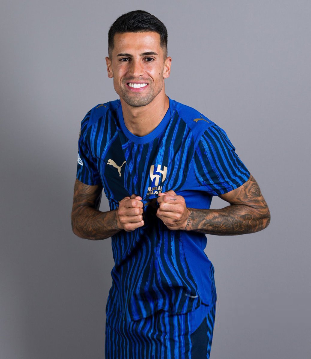 🚨🚨🚨🚨🚨🚨🚨🚨 جواو كانسيلو:

الهلال هو النادي الأكبر في آسيا ☝️👑💙