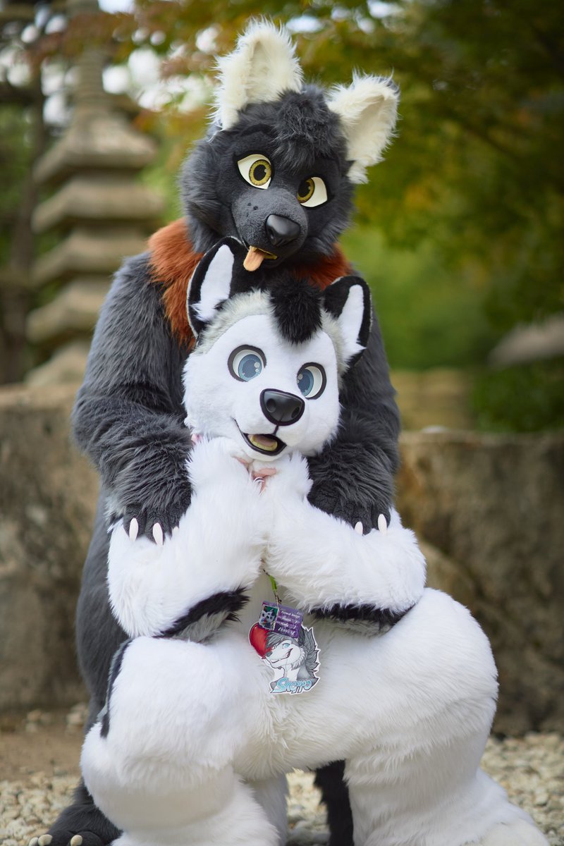 We weren’t searching for anyone but we needed someone to lead us out of the darkness at this stage of our lives.

Can't discribe in words how much <a href="/SkeppoBalloon/">SkeppoBalloon 🎈🐾</a> means to me ❤️
He had the other end of my red yarn around his Hand