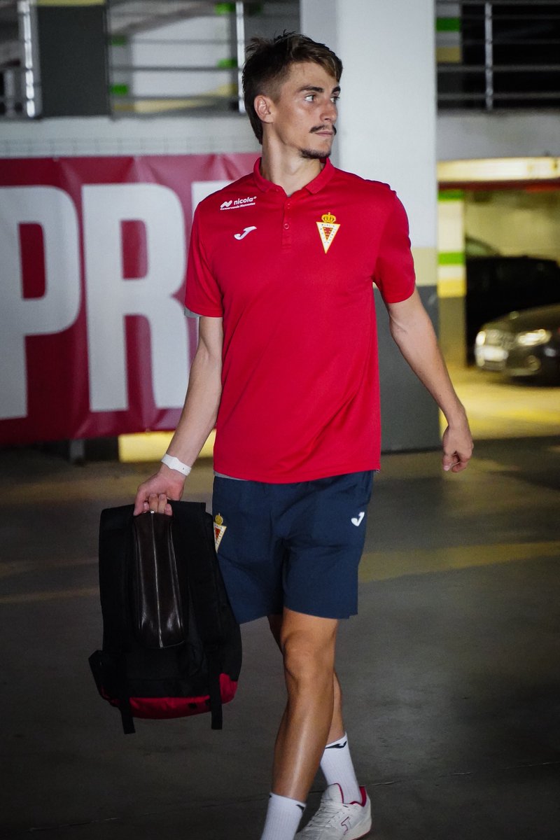 🚍 ¡Nos vamos a Madrid! 

🔜 #AtleticoMadrileñoRealMurcia
