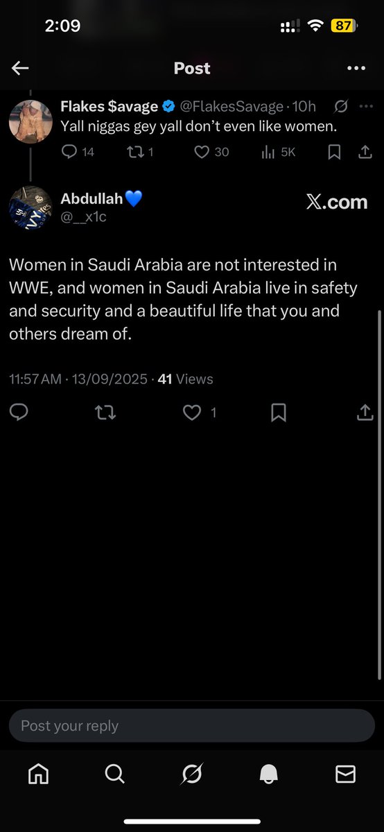 نرفزتني ردودهم عقب ما اعلنوا عن الراسلمينيا بالسعودية
وحبيت القمهم 🙂