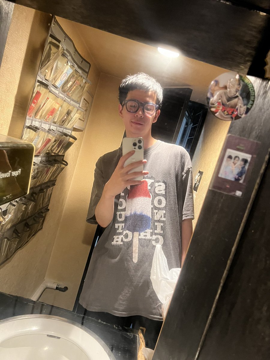 おるやーーーで
頭長くね？