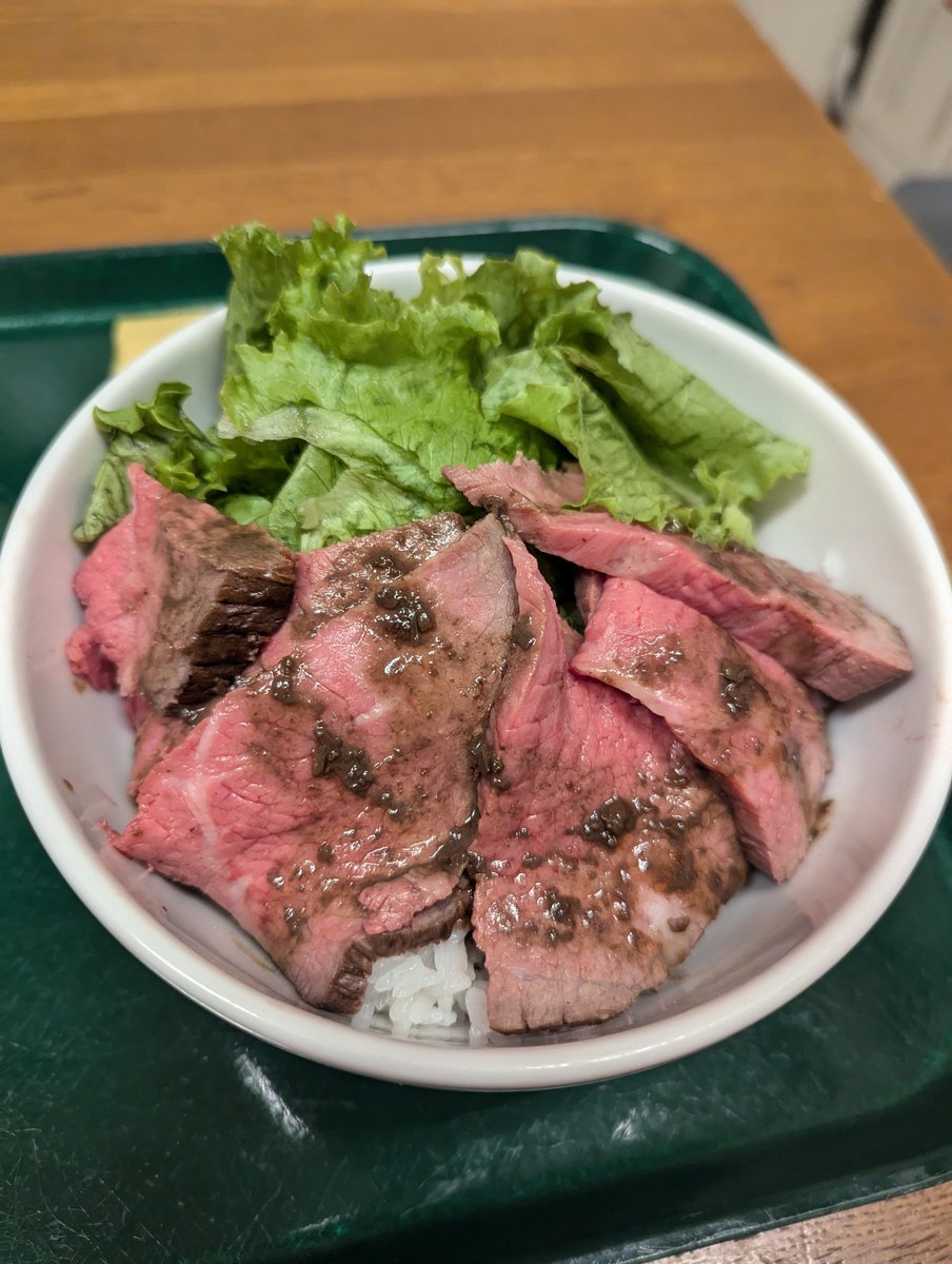 Isotama1's tweet photo. まかないやば美味そう https://t.co/61ePP19fg2