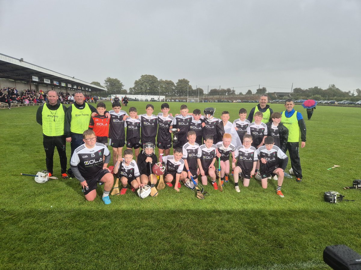 MidTipp_Coiste's tweet image. Congratulations to JK Brackens who were crowned County U13C champions this morning in a thrilling match.
@MidTipp_Coiste
@JKBrackensGAA
@TipperaryLive 
@TippFM @TippFM