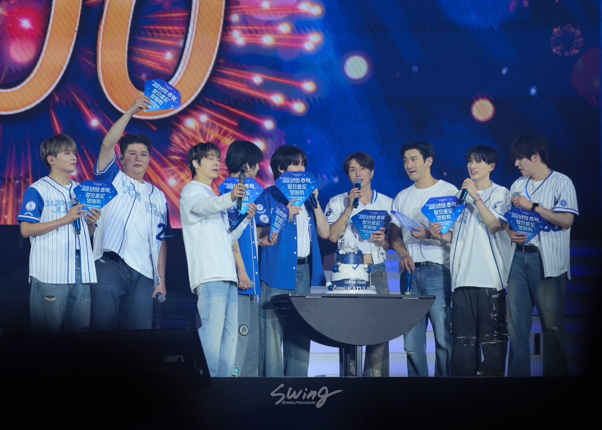 SJ.Kyuhyun- Vietnam (@stanchokyuhyun_) on Twitter photo 20250913🇮🇩Super Show 10
-
200th Super Show🎂
-
<a href="/SJofficial/">SUPER JUNIOR</a>
#SuperJunior #SuperShow10 #Ss10
#Leeteuk #Heechul #Yesung #Shindong #Eunhyuk #Siwon #Donghae #Ryeowook #Kyuhyun
#슈퍼주니어 #이특 #희철 #예성 #신동 #은혁 #시원 #동해 #려욱 #규현
Cr: on pics 20250913🇮🇩Super Show 10
-
200th Super Show🎂
-
<a href="/SJofficial/">SUPER JUNIOR</a>
#SuperJunior #SuperShow10 #Ss10
#Leeteuk #Heechul #Yesung #Shindong #Eunhyuk #Siwon #Donghae #Ryeowook #Kyuhyun
#슈퍼주니어 #이특 #희철 #예성 #신동 #은혁 #시원 #동해 #려욱 #규현
Cr: on pics