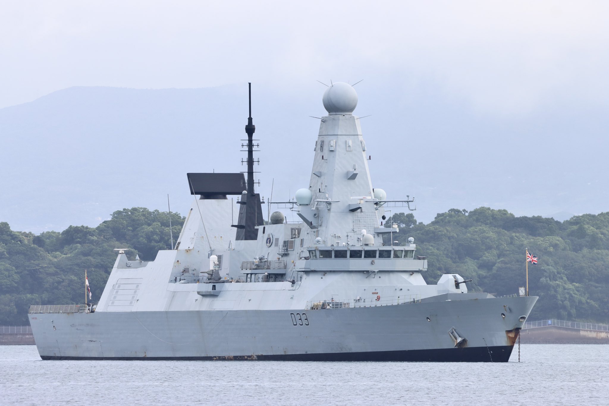 R*読様 イギリス海軍　駆逐艦ドーントレス　チャレンジコイン イギリス海軍 駆逐艦 ドーントレス チャレンジコイン - メルカリ