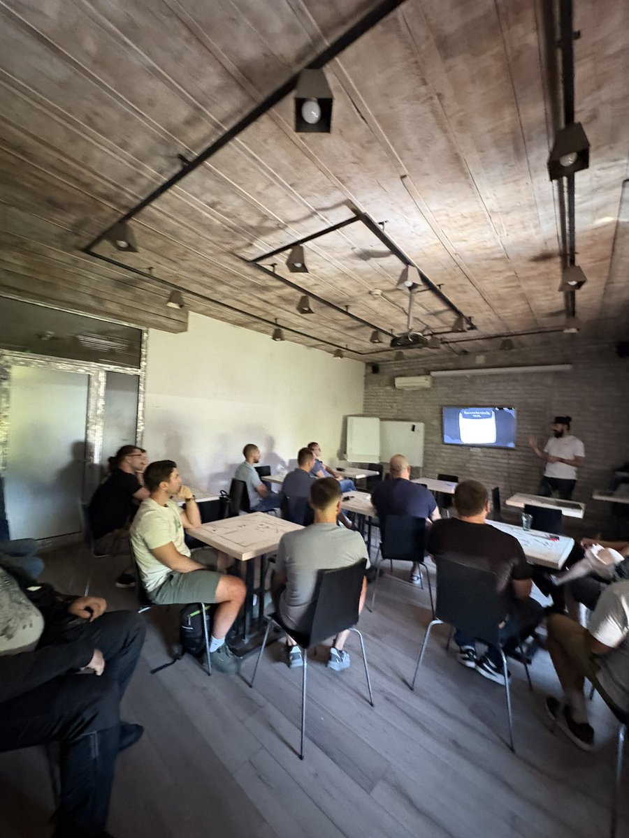 CodingWisely's tweet image. @harrisrafto is talking about Queues on @laravelsrbija to @laravelphp developers
