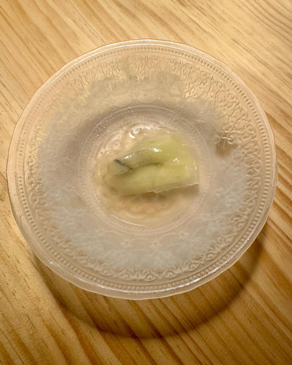 Maravillosa comida de Edu Pérez antes del cierre de Tohqa. Una forma de ser y de interpretar la cocina que deja huella. Final de etapa. Mis mejores deseos.