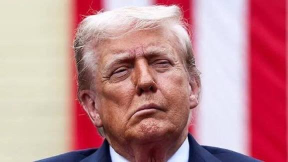 إياد الحمود tweet media