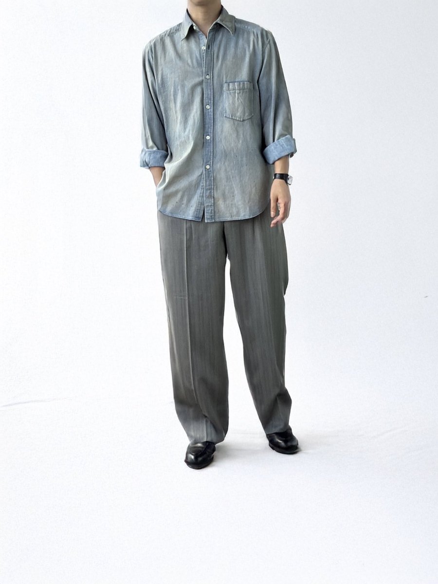 ham50865160's tweet image. 涼しくなったからようやくこういうコーデができて最高です

にしてもANCELLMのドレスデニムシャツが良過ぎる

shirt:#ancellm
bottoms:#maateeandsons
shoes:#forme