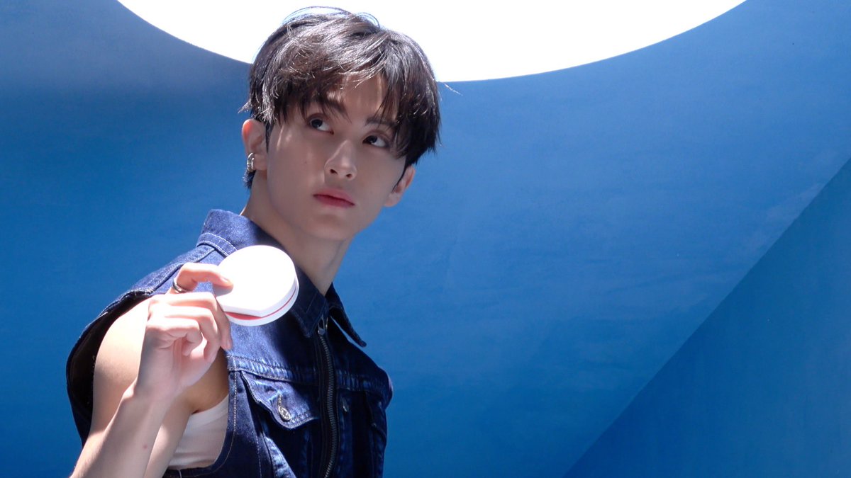 ݁⊹🍬캔디같은 애옹이 입술💋⋆˚ | MARK Espoir Photoshoot Behind 

youtu.be/qLDXIMwQgtg

#MARK #마크
#Espoir #Behind
#NCT #NCT127 #NCTDREAM