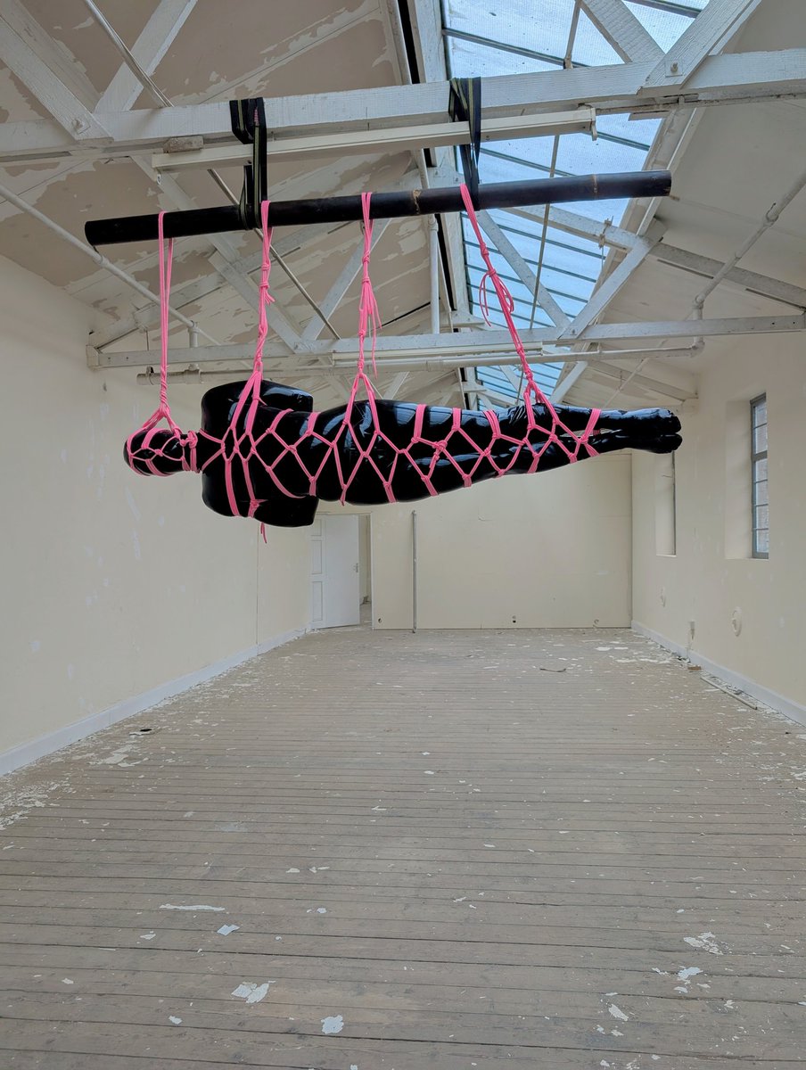 Pink and black, what a great colour combo. 

#rope #shibari #kinbaku #shibarimodel #shibaribondage #ropebunny #ropebondage #maleropebottom #maleropebunny #maleropemodel #ropemodel  #meninrope #malebunny #malebottom #tiedupmen #tiedup #kink #bondage #bdsm #latex