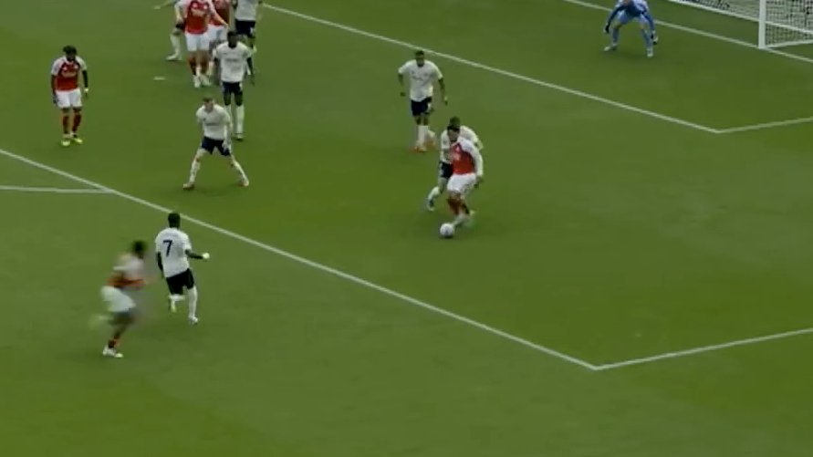 D_Don23's tweet image. Wtf is that nwaneri 
#Nwaneri #Arsenal #Odegaard