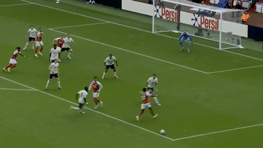 D_Don23's tweet image. Wtf is that nwaneri 
#Nwaneri #Arsenal #Odegaard