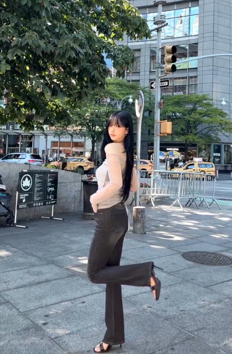 이러면 카리나 청바지 정보 몇만알티타죠