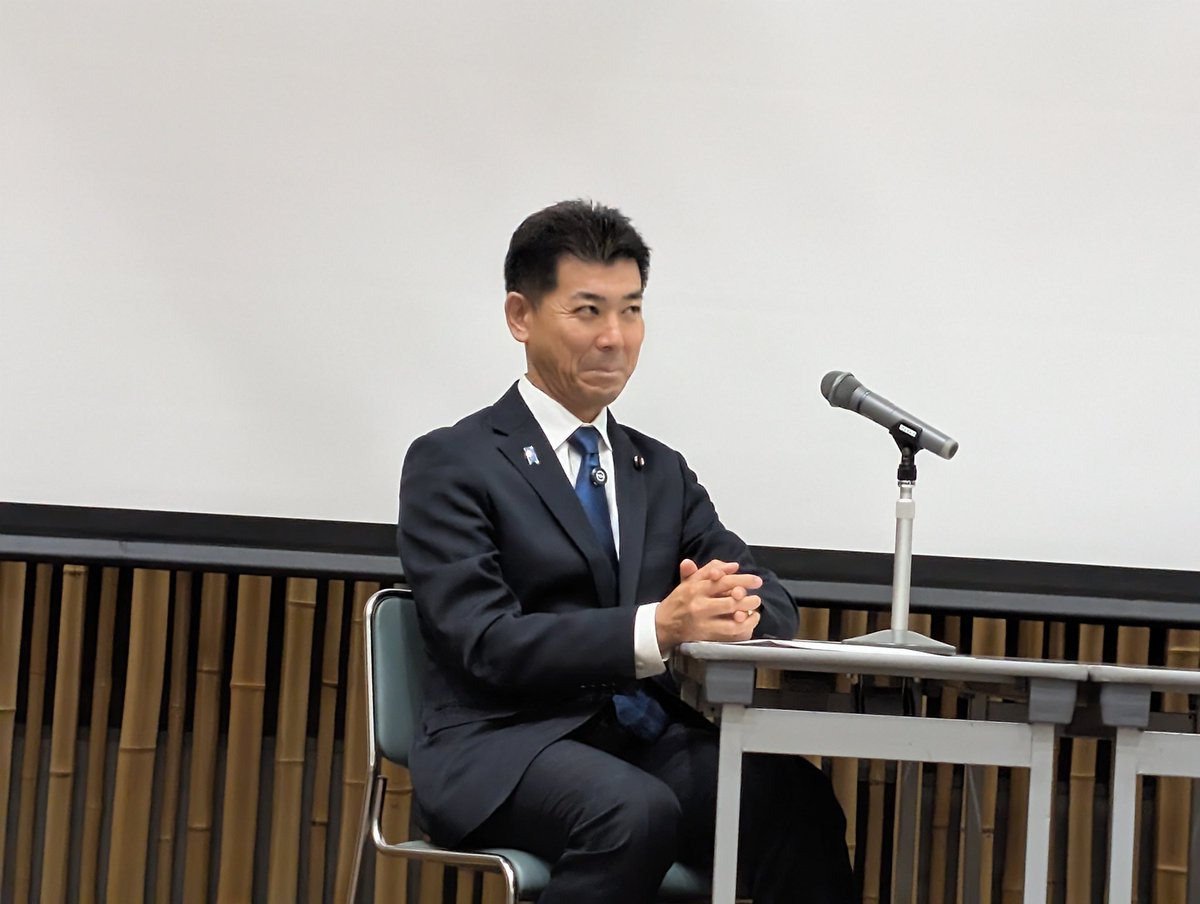 guild_mish's tweet image. #泉健太 さんのなんとも言えない表情をまとめました。
#立憲いいね