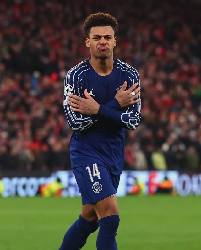 🚨🚨🚨 Le maillot fourth du PSG sera DISPONIBLE pour une durée limitée !

Le mardi 16 septembre, de 10h à 11h (Une heure uniquement)