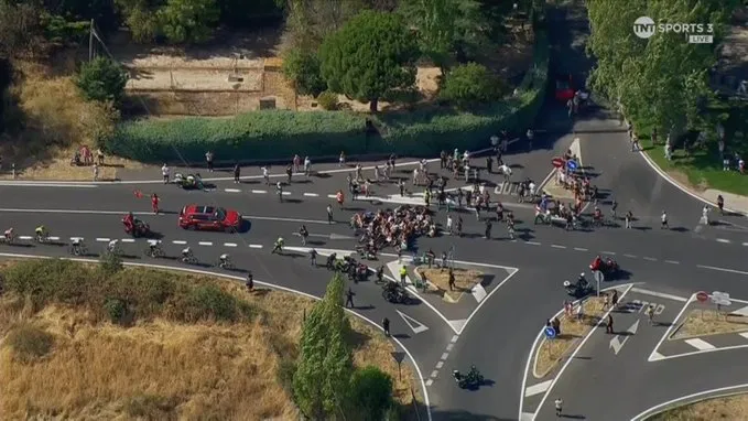 Domestique tweet media