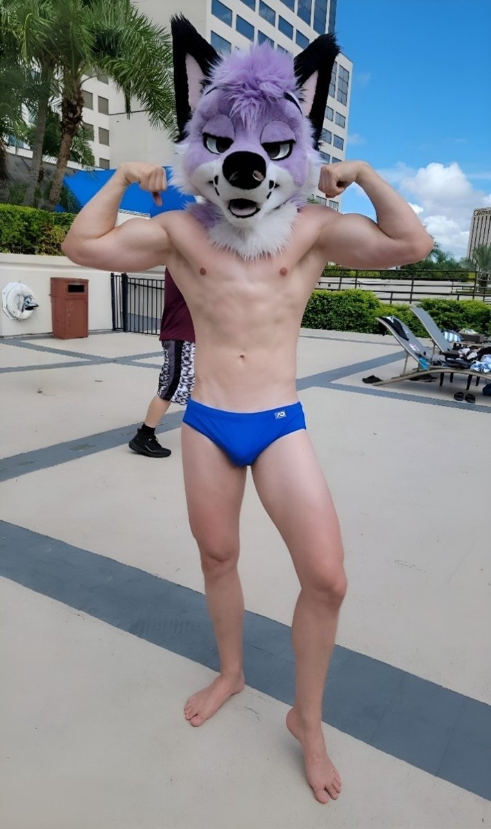 Started eating twinks… now look at me! 💪🦊
Dom top foxes do exist 😉.

<a href="/lutherspaws/">luther♏️ @home💤</a>