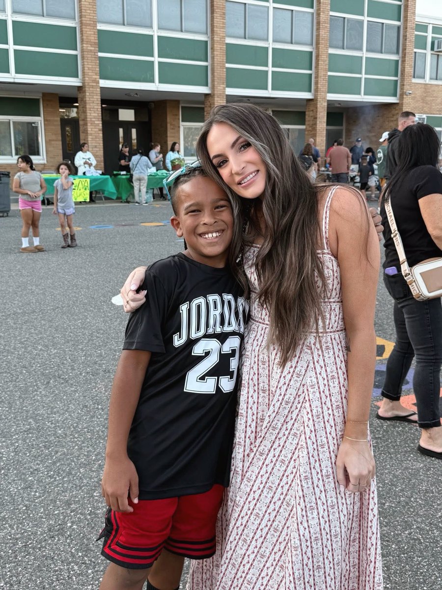We all had so much fun at the back to school BBQ! 💚 <a href="/SEM_Dalers/">SEM Dalers</a>