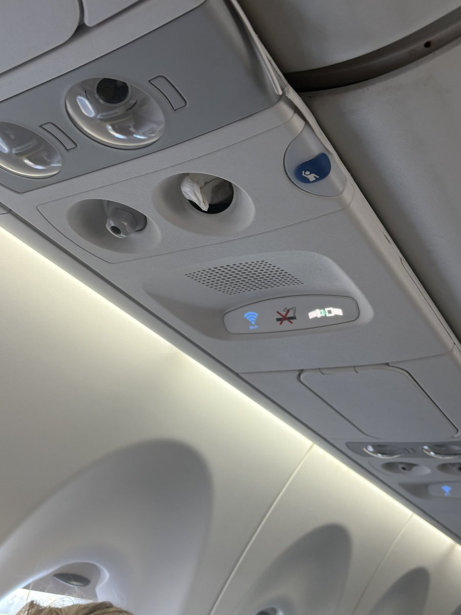 Call_Rocco's tweet photo. Welcome to @BreezeAirways folks. 

AC vent is broken. My first time flying them. In all my years I’ve never seen this. A napkin is stuffed in it. I asked the employee and they said “it’s broke” I’m like yeah good eye Sherlock. Unfortunately you can’t move seats on this airline 🤷‍♂️ https://t.co/lwn8RjSsC5