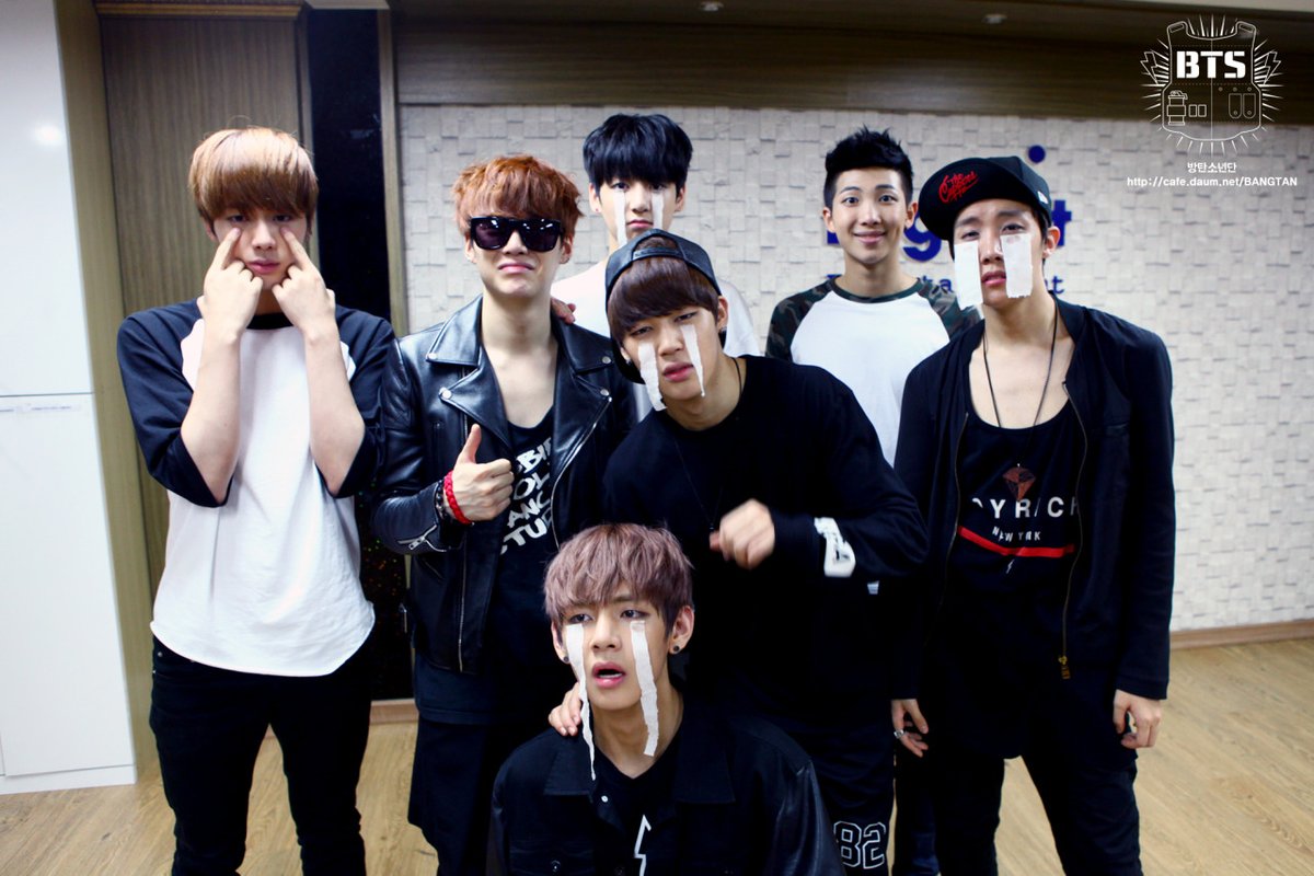 BTS写真 hourly oldies bts on X: 