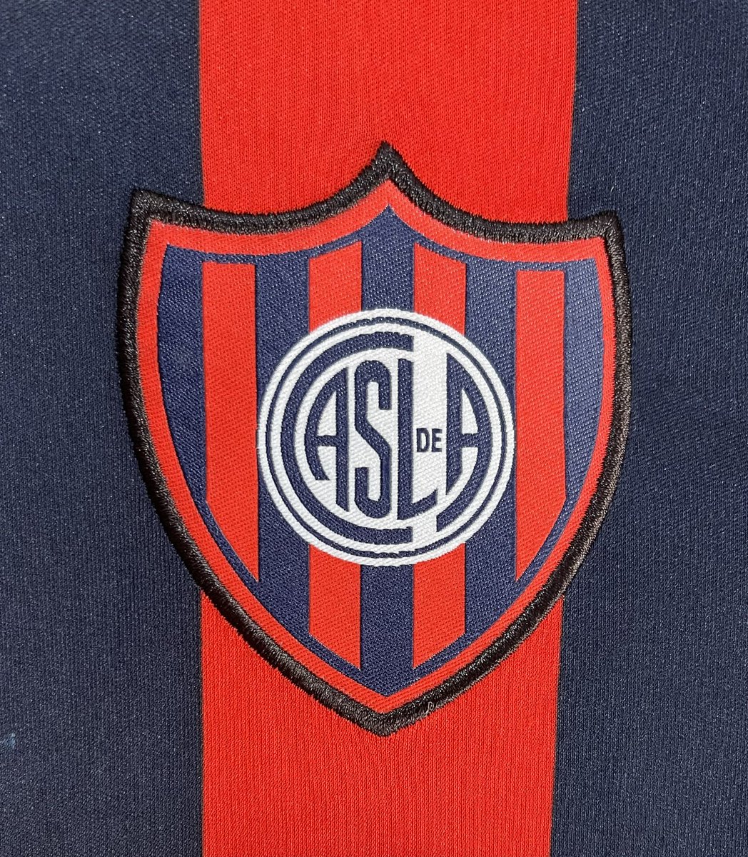 Maximiliano Cianni (@mc_colecc_camis) on Twitter photo Equipo: San Lorenzo (Argentina 🇦🇷)
Temporada: 2015
Indumentaria: Nike
<a href="/SanLorenzo/">San Lorenzo</a> <a href="/nikestore/">Nike.com</a> <a href="/NikeArgentina/">Nike Argentina</a> <a href="/BancoCiudad/">Banco Ciudad</a> #futbol #boedo #sanlorenzo Equipo: San Lorenzo (Argentina 🇦🇷)
Temporada: 2015
Indumentaria: Nike
<a href="/SanLorenzo/">San Lorenzo</a> <a href="/nikestore/">Nike.com</a> <a href="/NikeArgentina/">Nike Argentina</a> <a href="/BancoCiudad/">Banco Ciudad</a> #futbol #boedo #sanlorenzo