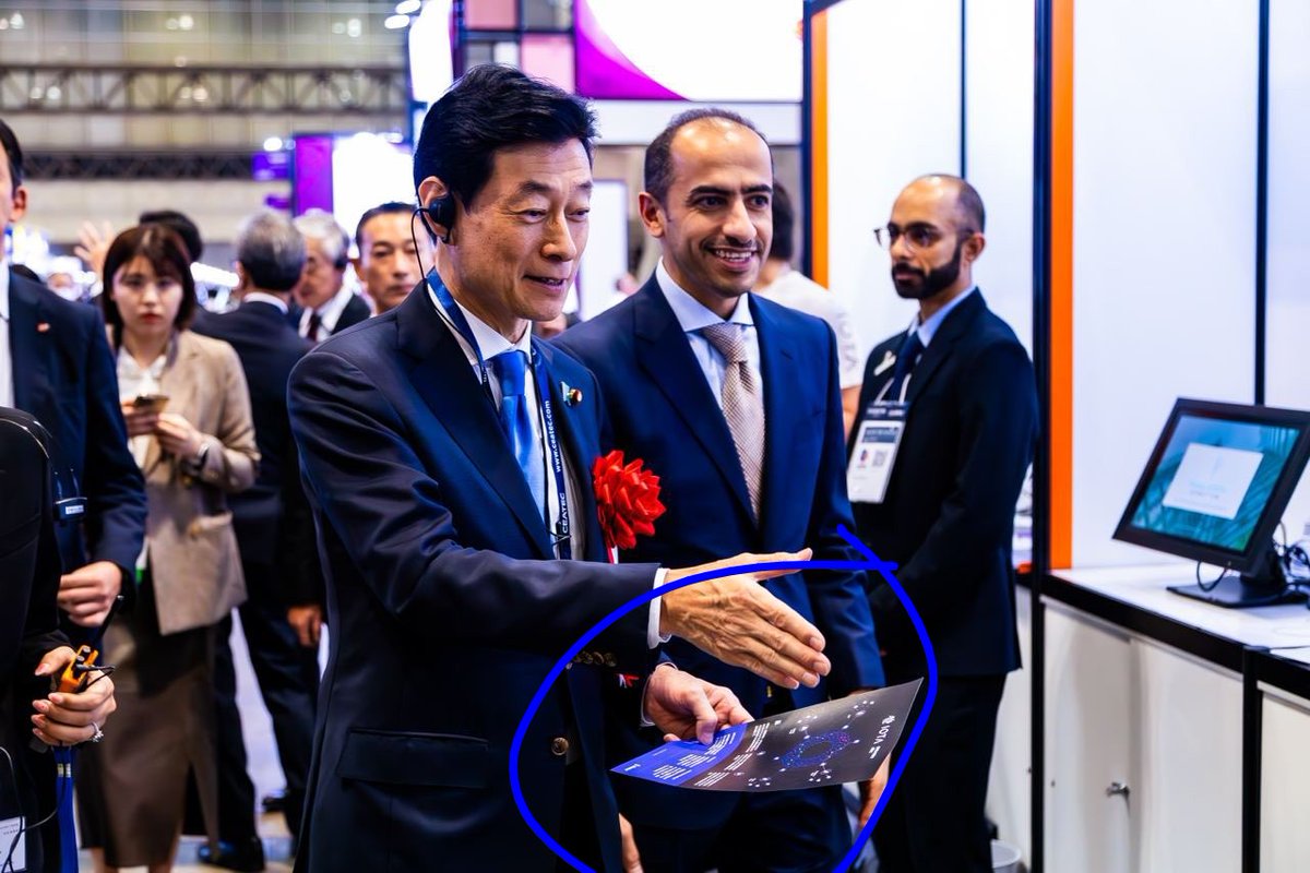 moon.iota tweet media