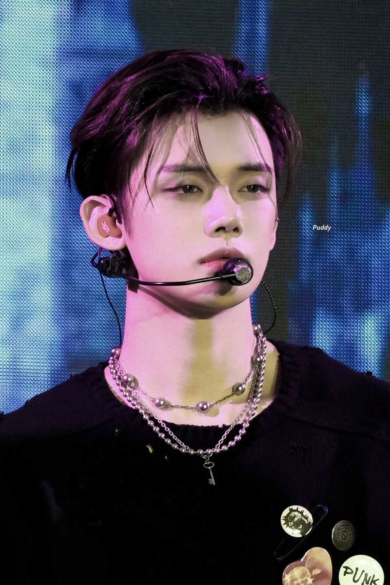 250215

뿅 ✨

#연준  #YEONJUN