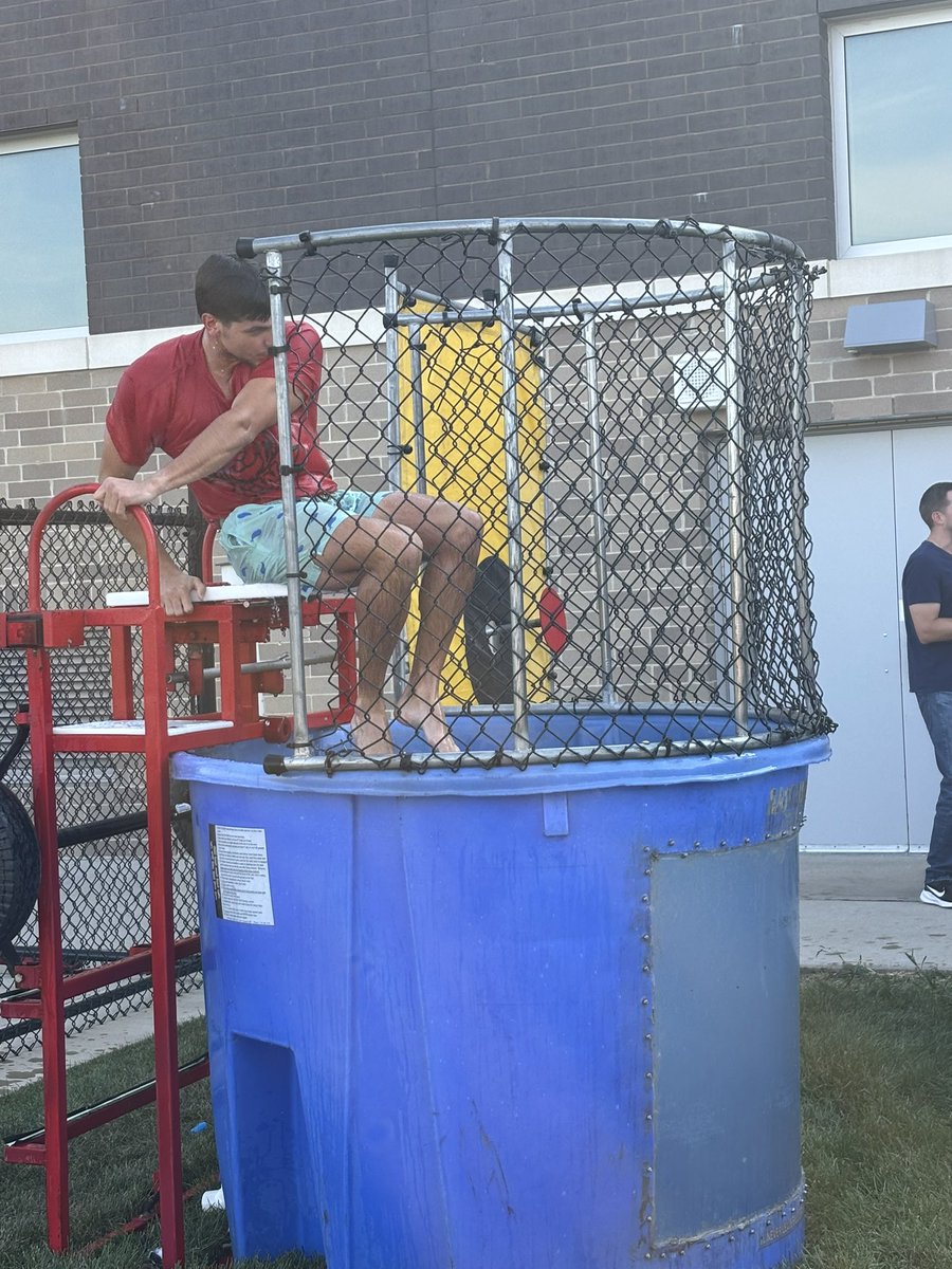 Maria Moreano tweet media