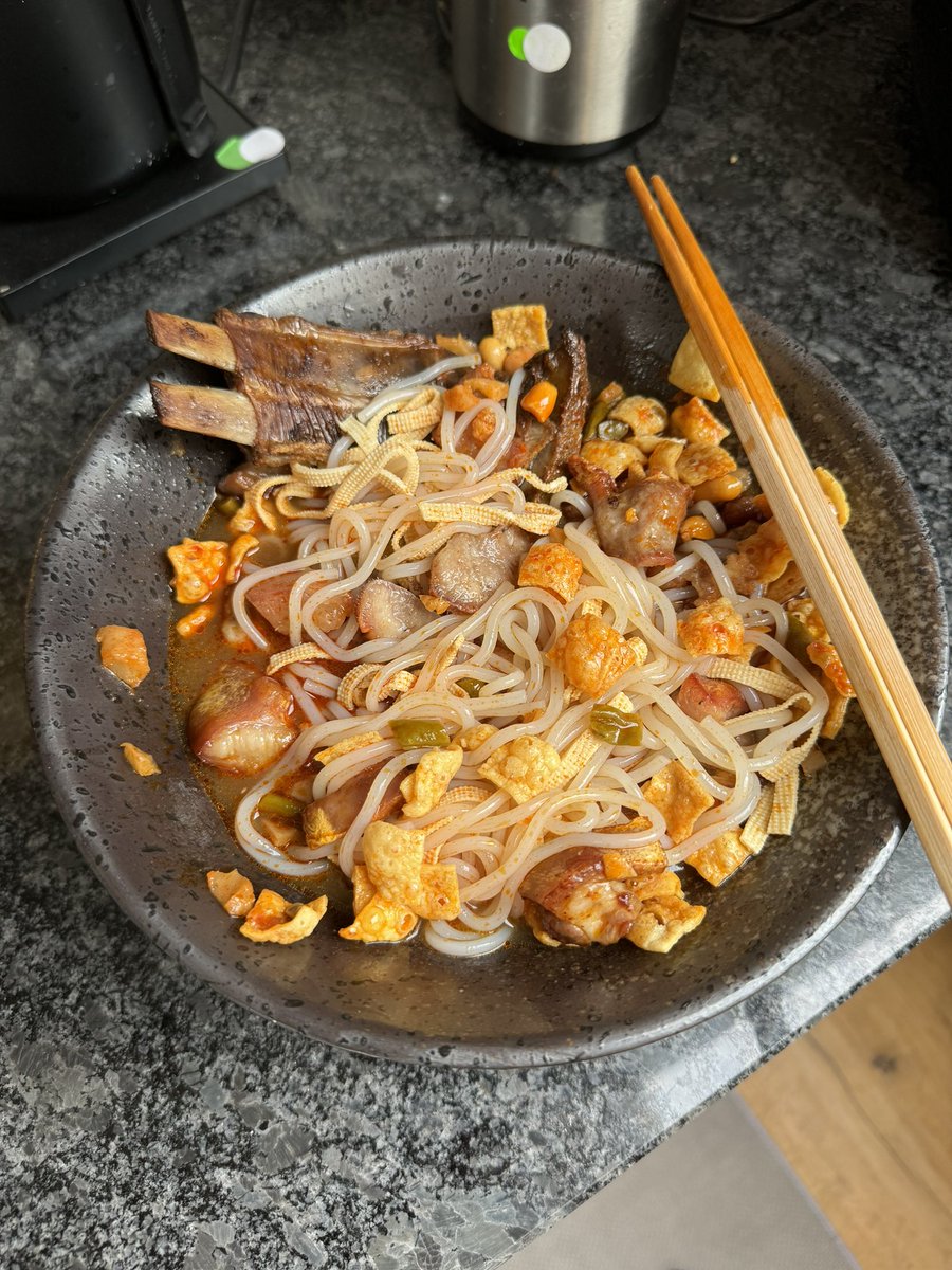 某人的第五个号 tweet media