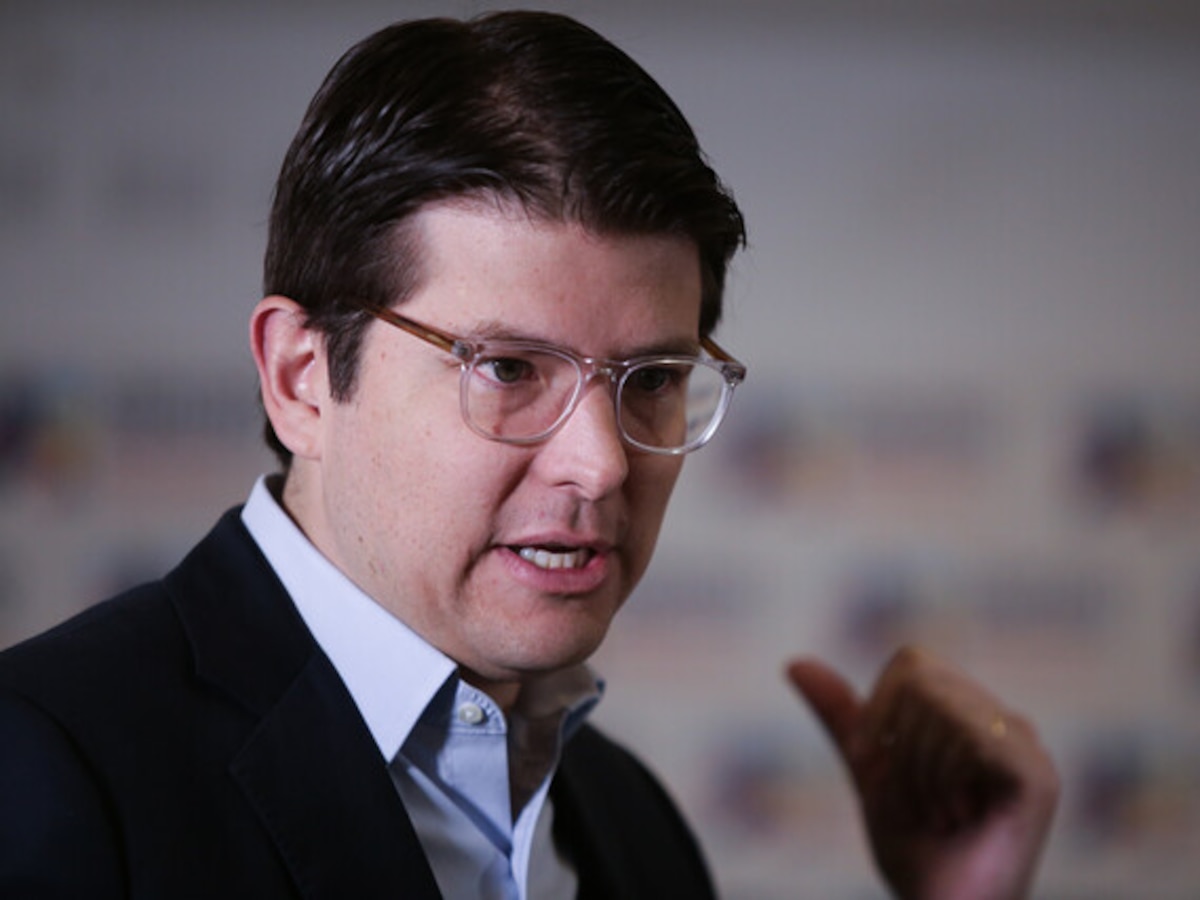 Alejandro tweet media