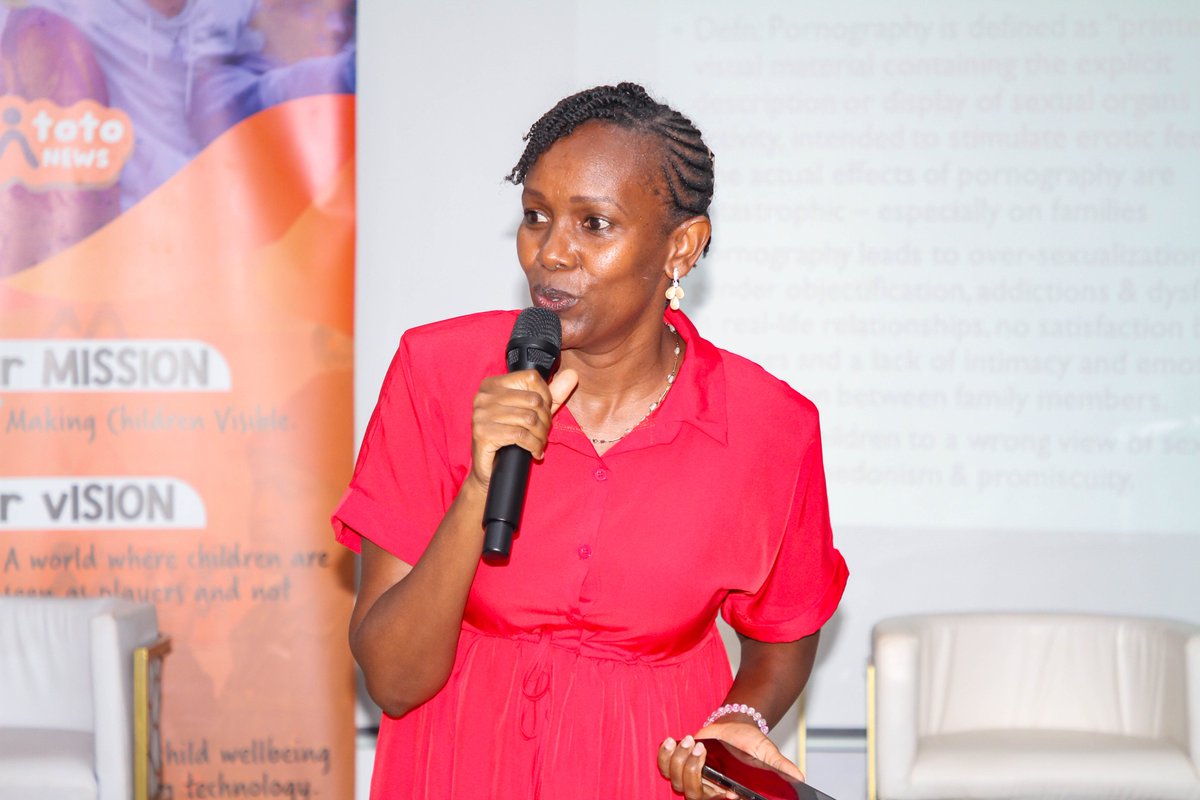 "How can I keep my child safe in the online world?"

This is a question every parent asks. In today's digital age, our kids are exposed to a world of content, from social media and gaming to video sites and AI. While this offers incredible opportunities, it also comes with real