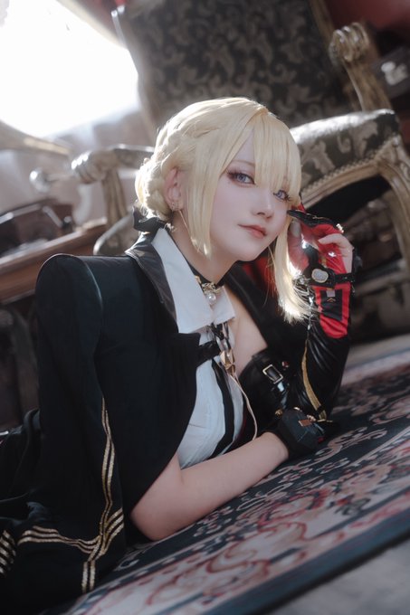 コスプレイヤーくれのTwitter画像2