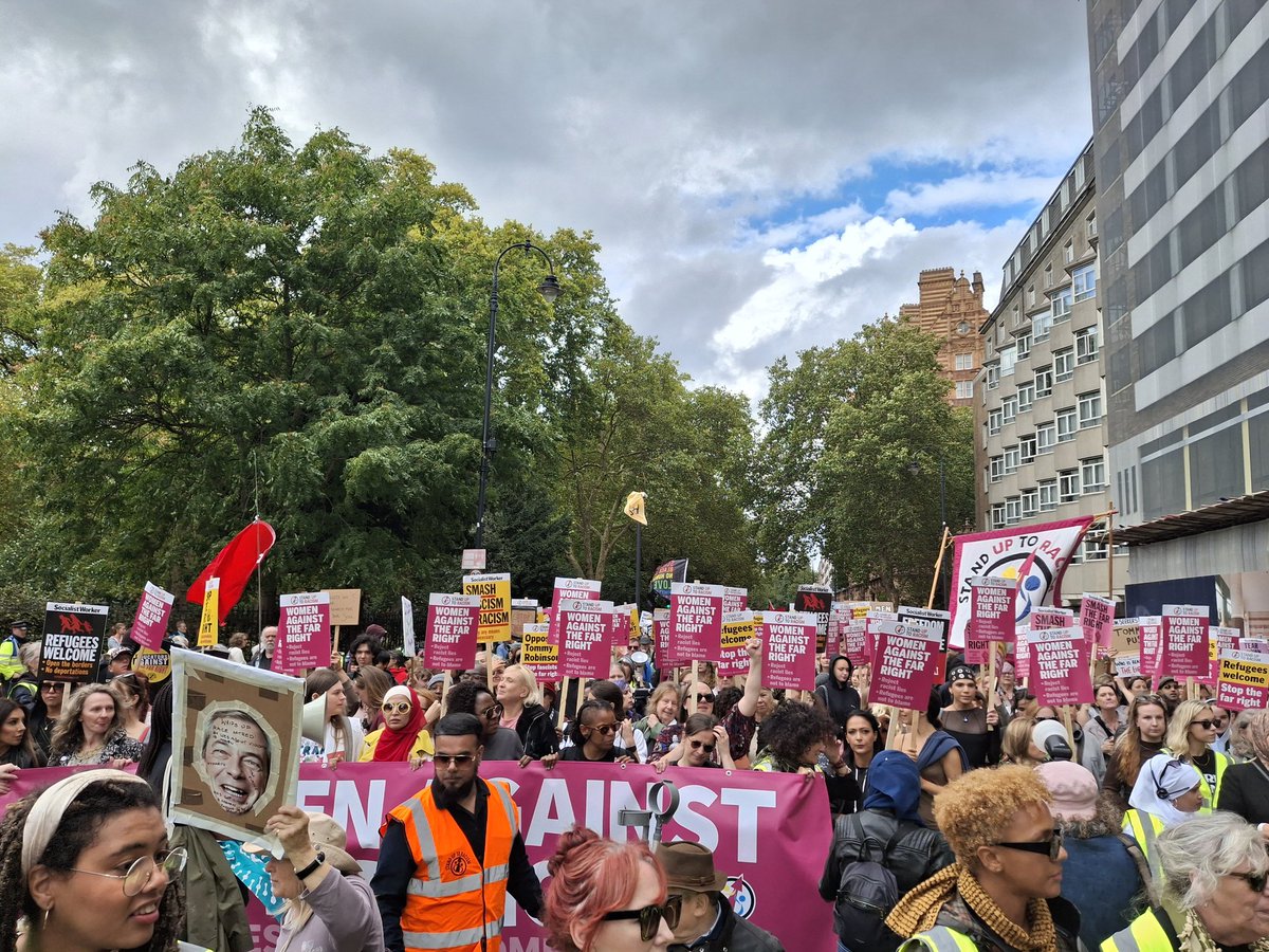 Unite Against Fascism (@uaf) on Twitter photo Brilliant, vibrant & powerful women led <a href="/AntiRacismDay/">Stand Up To Racism</a> demonstration in London!
Superb!
<a href="/Searchlight_mag/">@Searchlightmagazine</a> <a href="/lmhrnational/">Love Music Hate Racism</a> <a href="/LouiseRawAuthor/">Dr Louise Raw</a> Brilliant, vibrant & powerful women led <a href="/AntiRacismDay/">Stand Up To Racism</a> demonstration in London!
Superb!
<a href="/Searchlight_mag/">@Searchlightmagazine</a> <a href="/lmhrnational/">Love Music Hate Racism</a> <a href="/LouiseRawAuthor/">Dr Louise Raw</a>