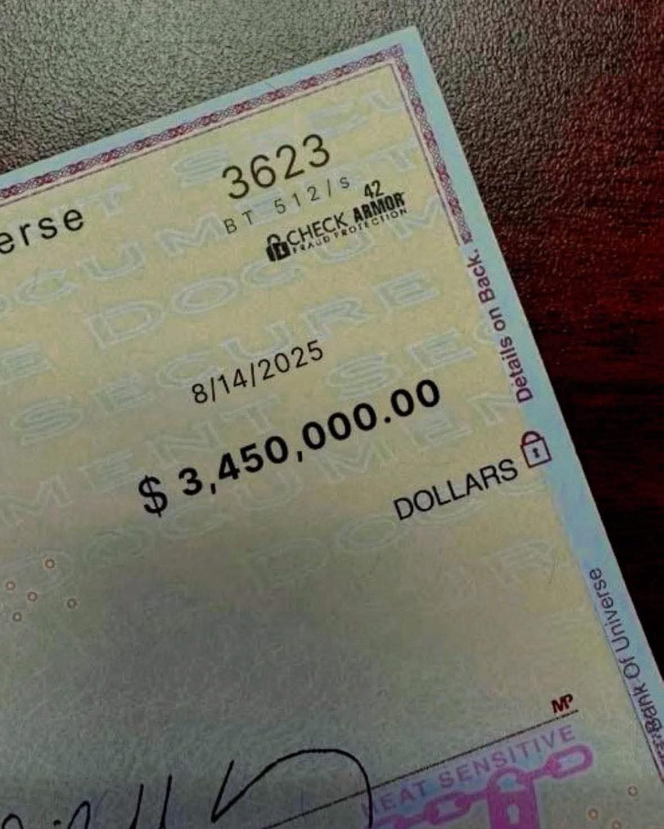 EgbeamaK's tweet photo. Am rich come and collect money https://t.co/ncx8oTSLeK