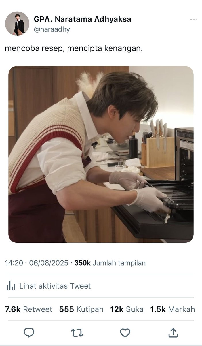 argyapram's tweet photo. — semebar 8; antara cinta dan euforia —
na jaemin ft. lee jeno few tweets
part of semebar series
#pramwrites, 2025. https://t.co/hD0VmP7KqU