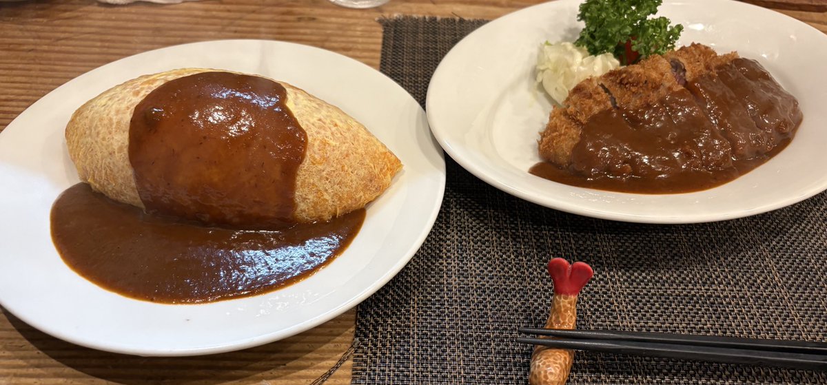 三ノ宮遠征！
ベーカリーバカンス
プロペラのステーキランチ
すえまつのオムライスとカツ
どれも美味しかったけどステーキランチとオムライスは比較的安くてとんでもなく美味しかった✨
店員さんに多いですけどミニにしましょうかと言われたけど、フルで食べてよかった❗️
