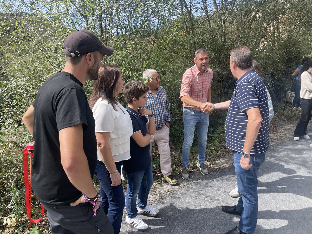 🔹 <a href="/MRuralAsturias/">Consejería Medio Rural y Política Agraria</a> invierte 606.000 euros en la reparación del camino de acceso a la localidad tinetense de #LaSilva.

ℹ️ Más la info aquí 👇🏼

actualidad.asturias.es/-/medio-rural-…

#MedioRuralYPolíticaAgraria <a href="/GobAsturias/">Principado de Asturias</a>