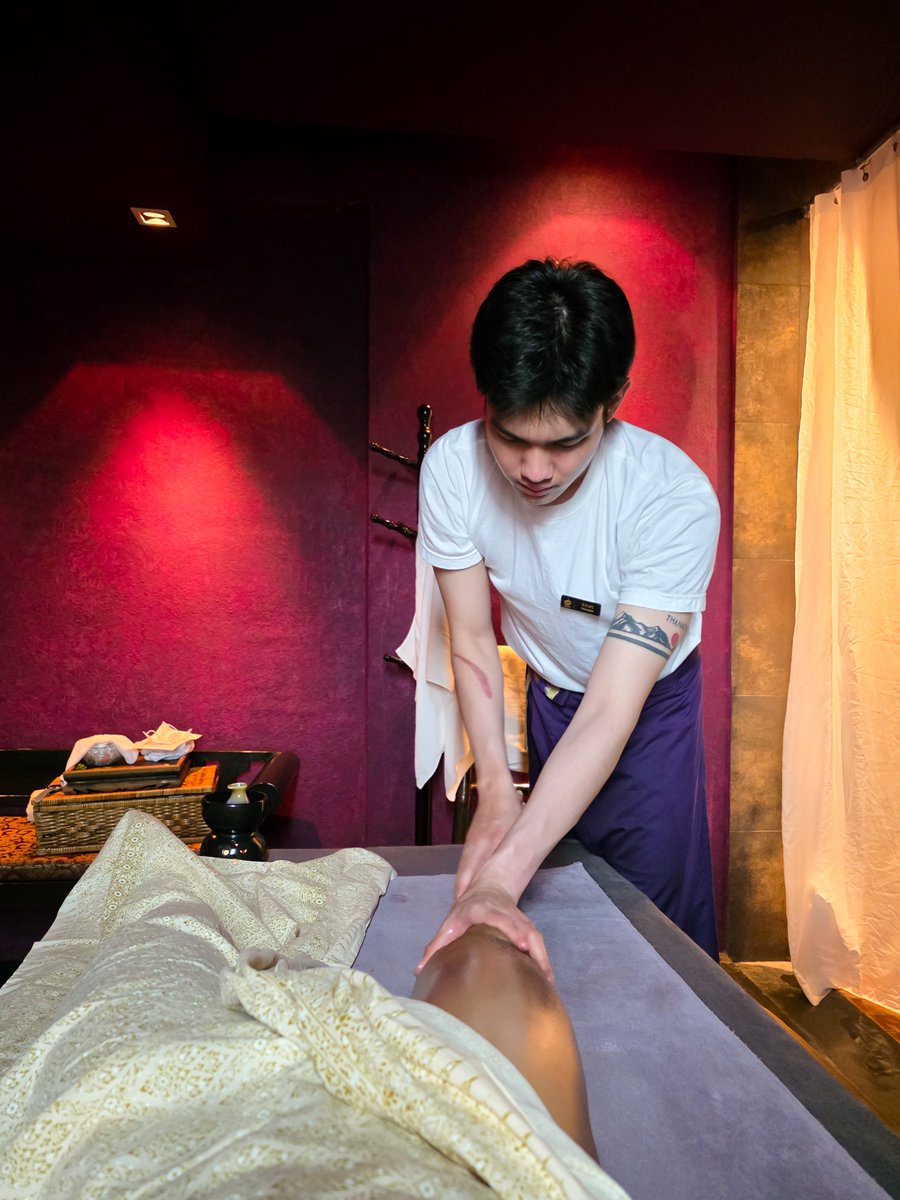 วันนี้จะมารีวิวนวดที่เชียงใหม่กับน้องเขต หนุ่มเหนือผิวขาวทรงดีสูง 188 น้องใหม่ล่าสุดจากร้าน Zira Spa <a href="/ziraspacnx/">Zira Spa Chiang Mai</a>