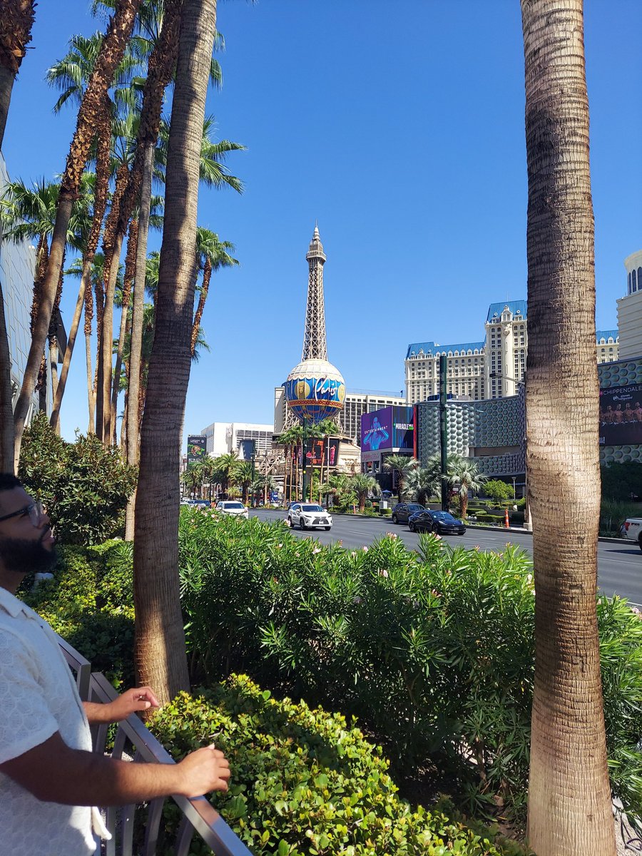 "Vegas Vibes &amp; Endless Fun: Making Memories with My Favorite Person! 💕🎰✨"
#CrawfordCanelo