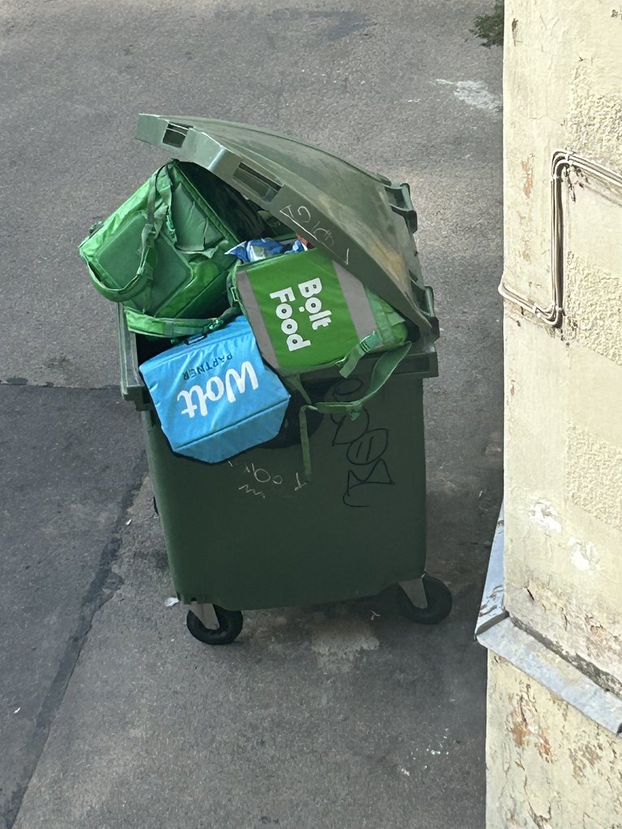 Izskatās, ka kāds/-i atrada labāku nodarbi… <a href="/woltapp/">Wolt</a> <a href="/boltapp/">Bolt</a>